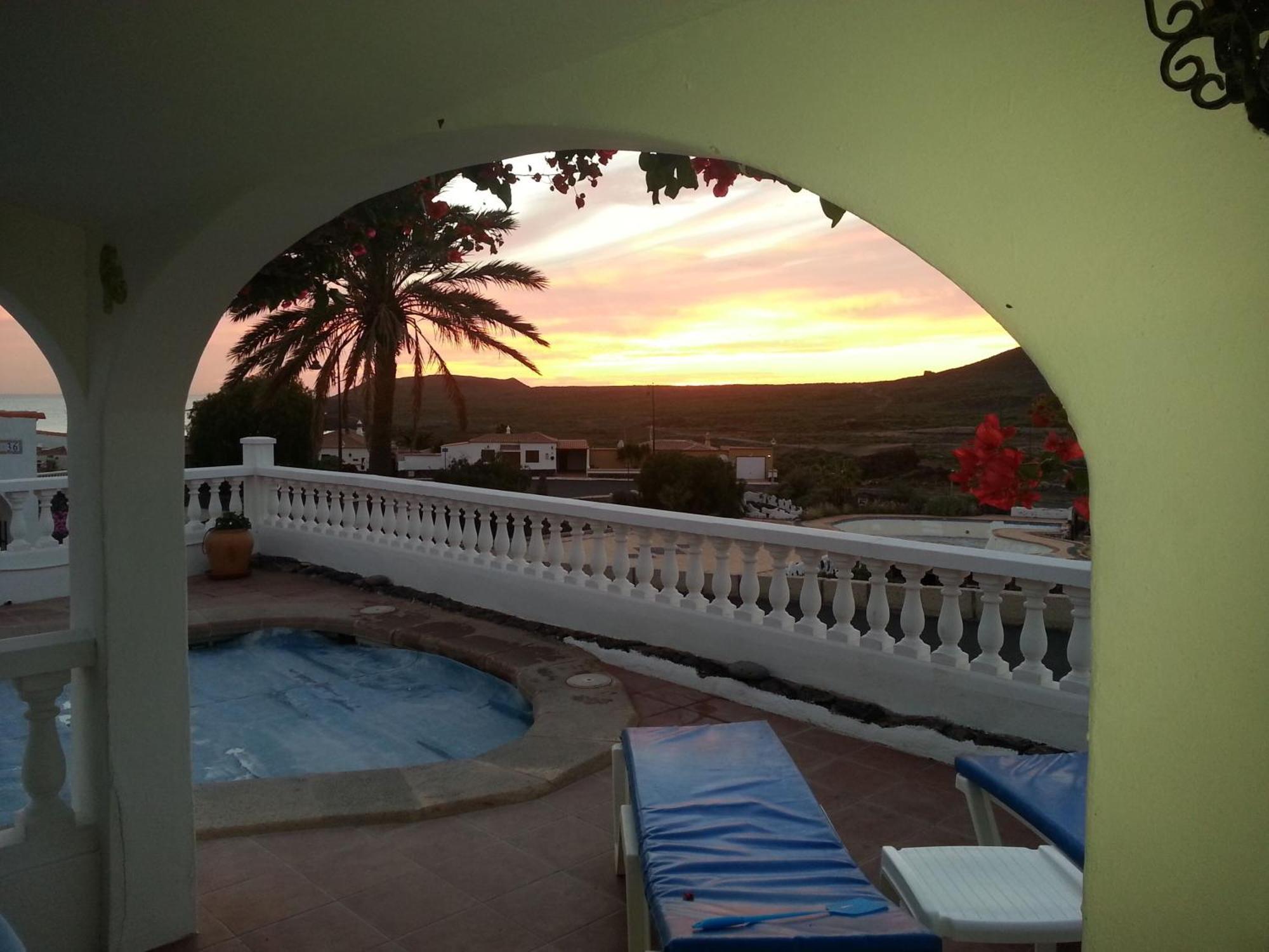 Colina Golf Excellent Holiday Home With Heated Pool San Miguel de Abona Exteriör bild